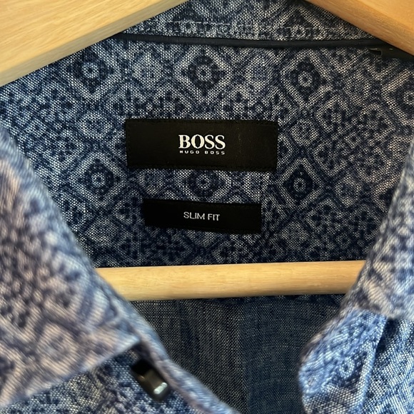 Hugo Boss Geometric 100% Linen Button Down Shirt Large - Picture 5 of 10